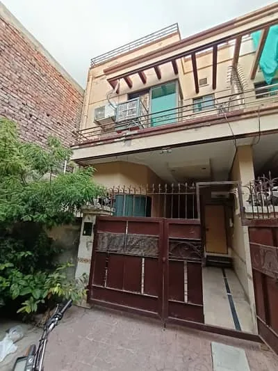 5 Marla slightly used house for sale in Wapda Town