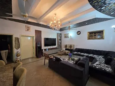 1 Kanal new house Block D2 for sale in Wapda Town, living area