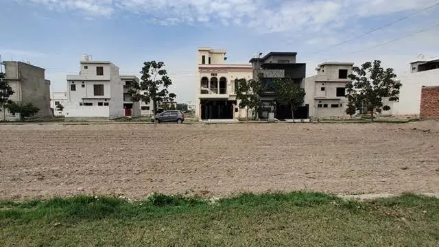 10 Marla house for sale near New Lahore City at land value