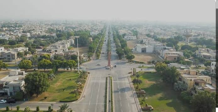 20 Marla Plot, Block K1 plot for sale in Wapda Town, nearby street