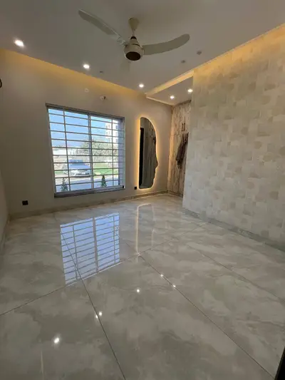 1 Kanal Brand New House, Wapda Town Lahore (photo 2)